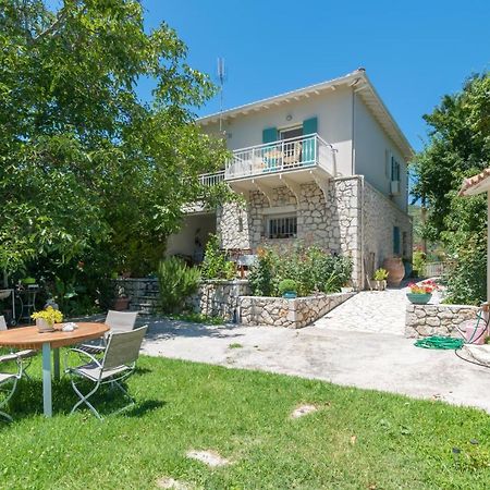 Ferienwohnung Avelia Blue Asprogerakata Exterior foto